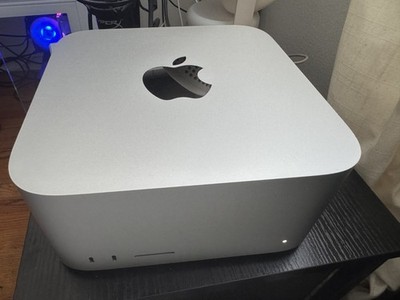 Mac Studio M1 Ultra   128GB RAM   2TB SSD   64-core GPU