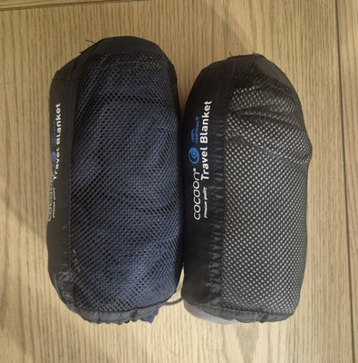 Cocoon Travel 2 Blankets Lot Coolmax blue and green w/ Cinch Carry Bag 70 x 55