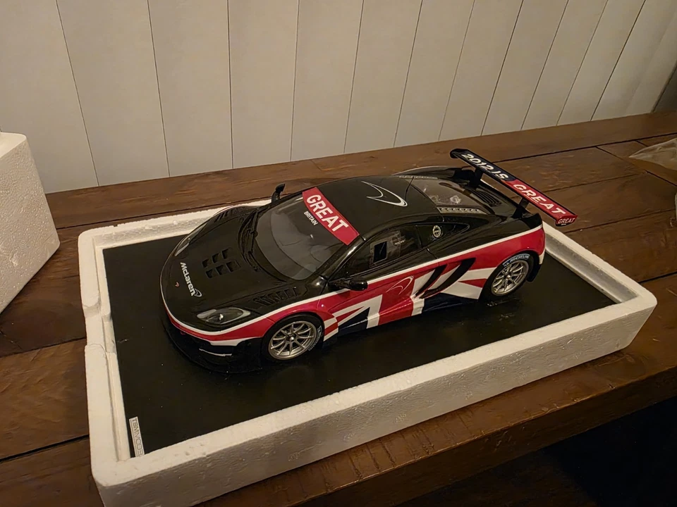 TSM 1:18 McLaren MP4-12c GT3 Goodwood Festival Of Speed 2012 Model - Image 3 of 4