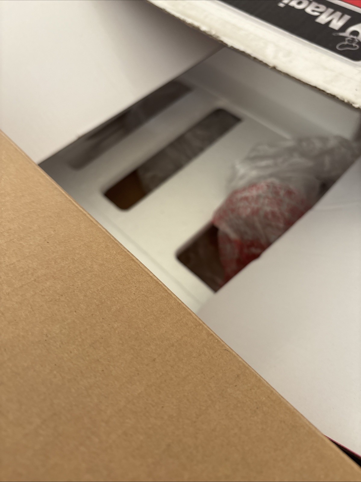 SALE - Magic Chef 0.7 cu. ft. 700-Watt Countertop Microwave in Black HMM770B2