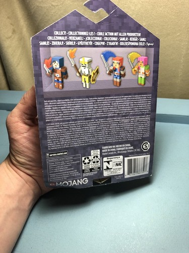 Paquete de figuras individuales y accesorios Mojang 2020 MINECRAFT Dungeons VALORIE ¡NUEVO!¡! - Imagen 4 de 4