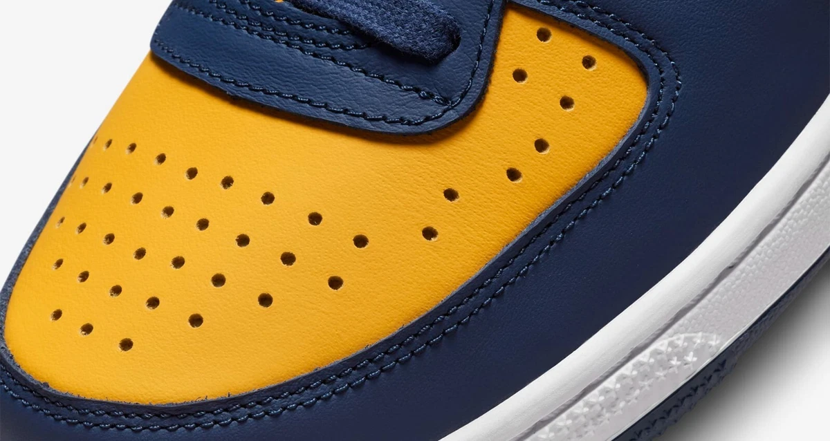 700 sneakers sales