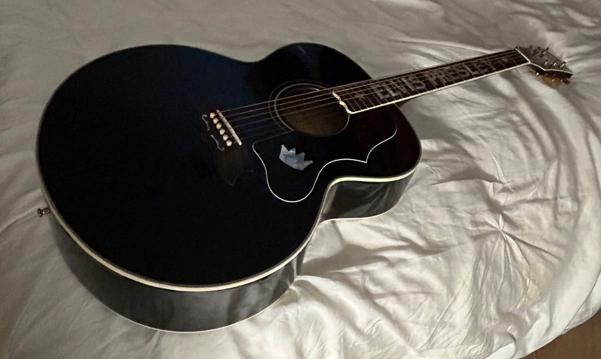 Gibson j-200 エルビス　限定モデル 1997 Gibson Elvis Presley SJ-200 Limited Edition Acoustic