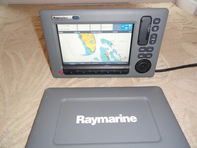Raymarine C90w mfd plotter/gps