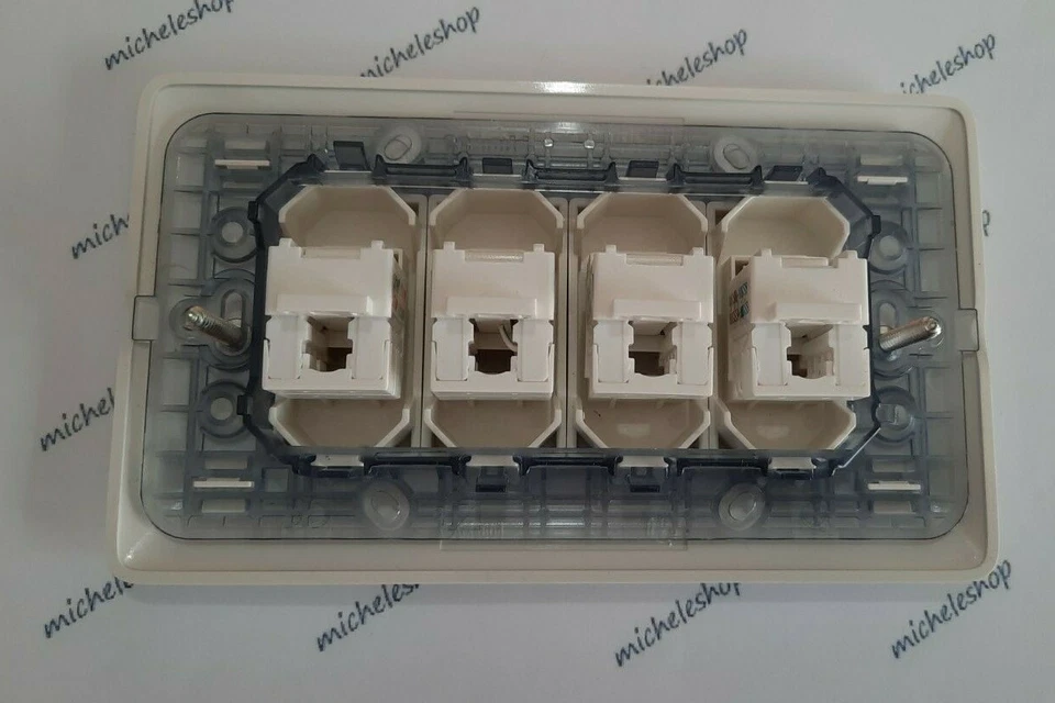 presa di rete dati rj45 cat6 bticino matix bianco + supporto 4P viti e placca - Immagine 2 di 4