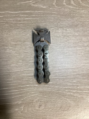 West Coast Choppers Iron Cross Bottle Opener Motorcycle Chain Link 4 inch - Bild 2 von 5