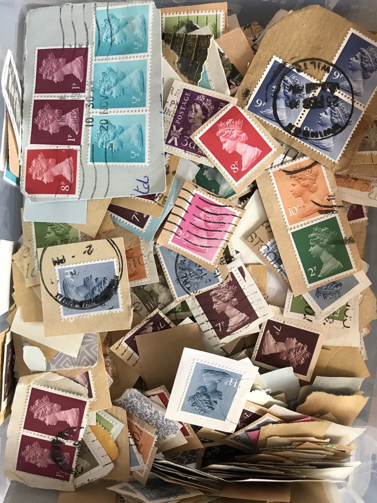 GB stamp kiloware Mostly Decimal Machins. 50g eBay