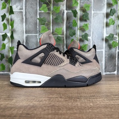 Size 11   Air Jordan 4 Retro Taupe Haze DB0732-200 2021 OG Authentic