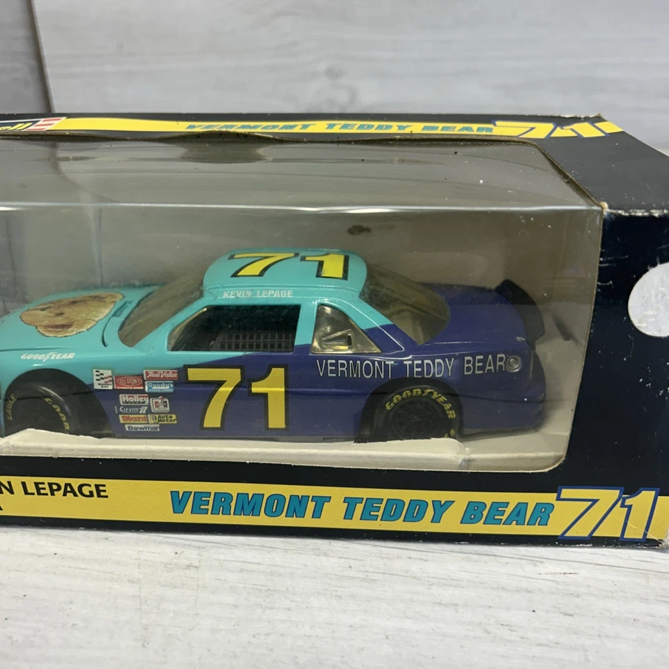 Oso de peluche Revell Kevin Lepage 1995 Lumina #71 Vermont Chevrolet fundido a presión 1/24 Foto 3 de 4