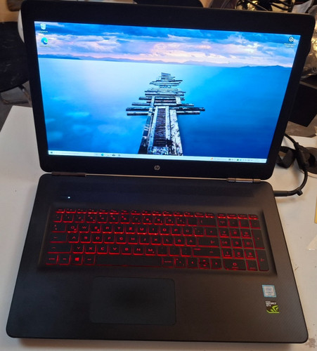 Laptop HP Omen 128 GB SSD 2 TB DD NVidia 1060 17 Zoll Win 10 in OVP  2. Netzteil