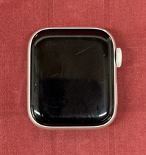 Apple Watch SE 40 MM 2nd Generation As-IS For Parts Only Read