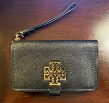 Tory Burch Black Logo Wristlet Wallet Zipper Wrist Strap Card Slots Folding