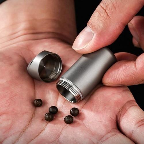 Mini Versiegelte Kapsel Ultraleicht Pillen behälter Outdoor-EDC-Werkzeug - Picture 10 of 20