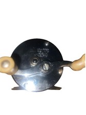Vintage Pflueger Trump Model No. 1943 USA Made Bait Casting Reel