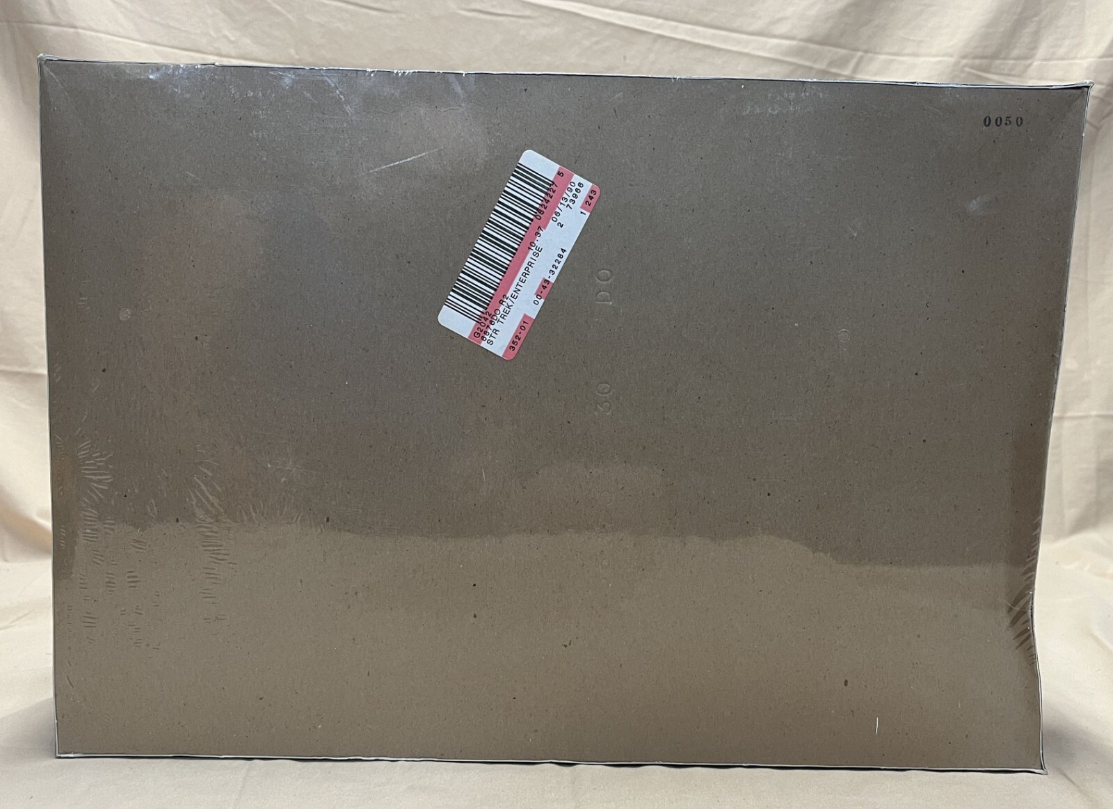 AMT ERTL 1/537 Scale Star Trek V USS Enterprise & Shuttlecraft Model ...