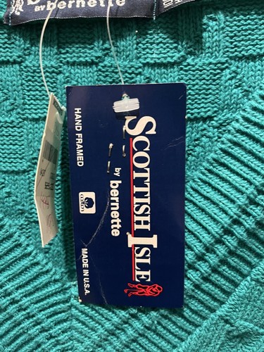 VTG Scottish Isle Sweater Adult Sz Med Green Golf Pullover 90s USA Mens V Neck - Picture 5 of 7