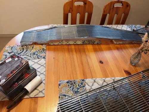 1960 Chrysler Imperial Front Grill with and Without Lettering in Excellent Condition - Picture 15 of 18