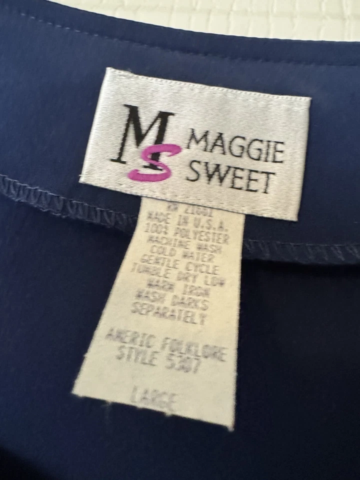 Blusa Maggie Sweet Abotonada Manga Corta Talla L Gran Regalo EE. UU. Azul Real Nueva con Etiquetas Foto 4 de 4