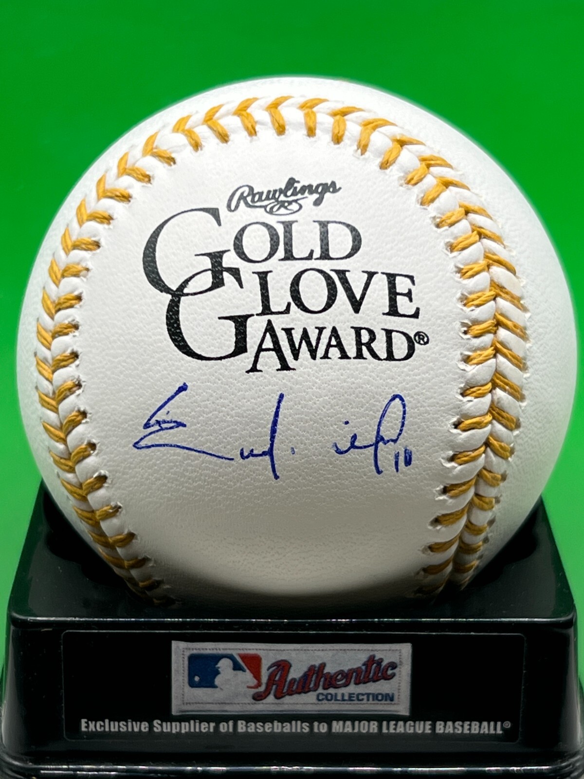 ENDER INCIARTE ATLANTA BRAVES SIGNED OML GOLD GLOVE BASEBALL 