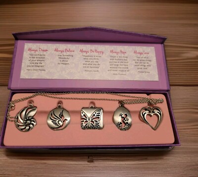 Always Be True Women's Necklace Set Wearable Inspirations (5 Pendant)