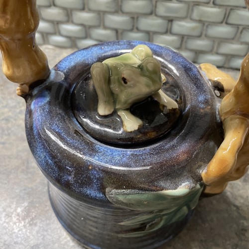 Vintage Green & Blue Majolica Teapot w/ Ceramic Bamboo Handle & Frog Lid - Picture 4 of 9