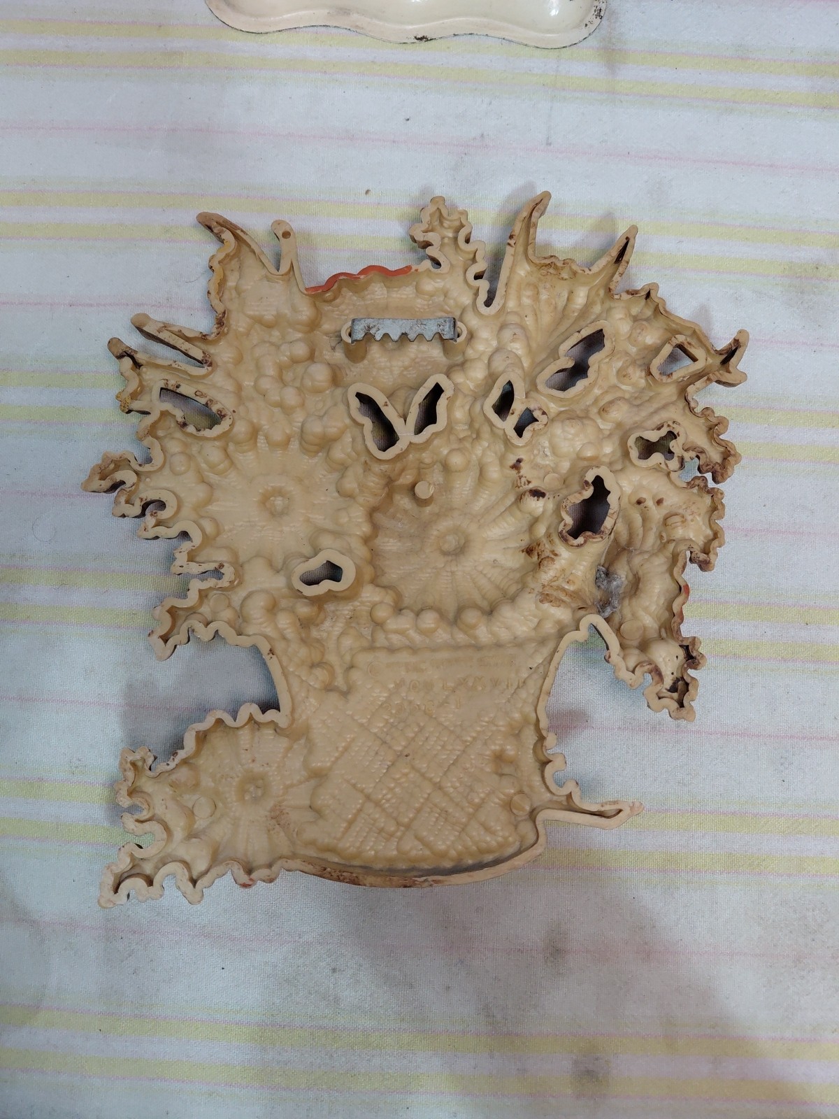 Vtg Burwood Products Co Plaque Flower Basket Wall Art Fall Autumn Decor 70s BoHo