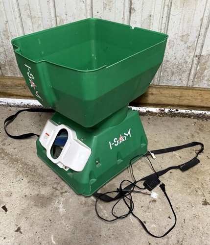 Match Mate iSam Tennis Ball Machine Launcher Master Sports Hopper Oscillation