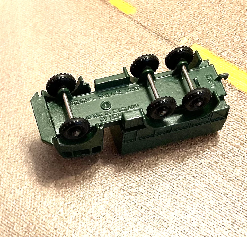 LESNEY Matchbox 1-75 Series England 2nd 1959 Army AEC General Service Lorry 62a - Image 3 of 4