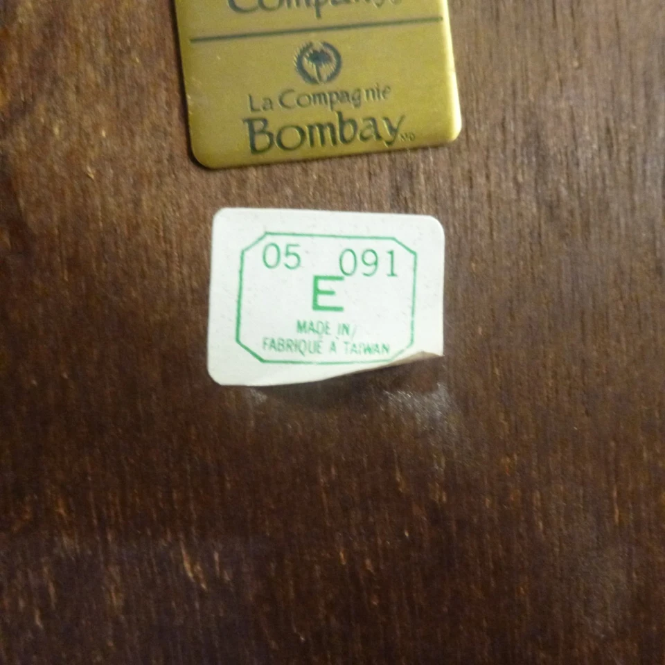 Espejo de pared Chippendale con marco de caoba de The Bombay Company 18,5" x 12"- usado en excelente estado Foto 3 de 4