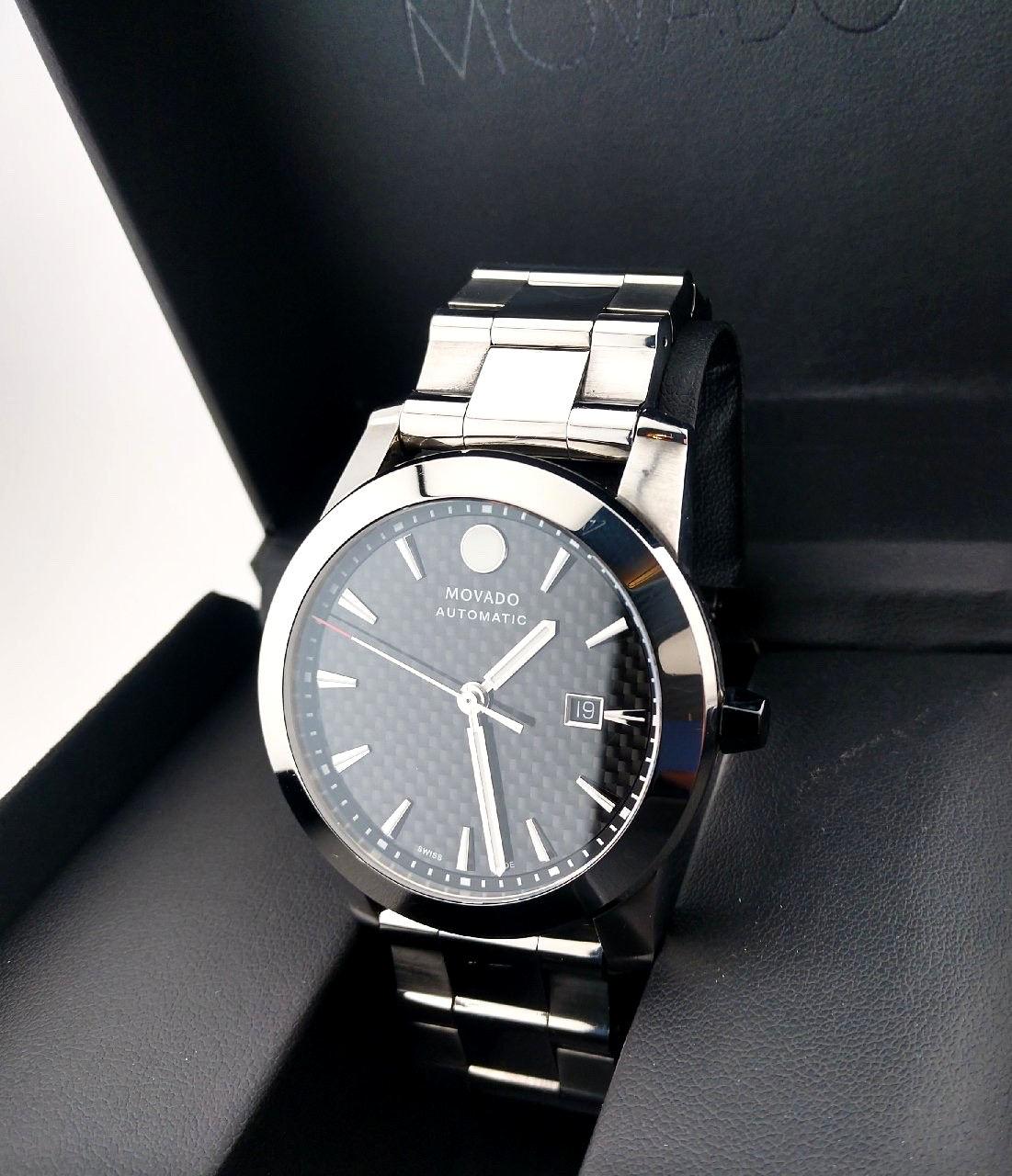 Movado Men's Vizio Swiss Automatic W/Carbon Fiber Dial Model #:37.1.14.1627