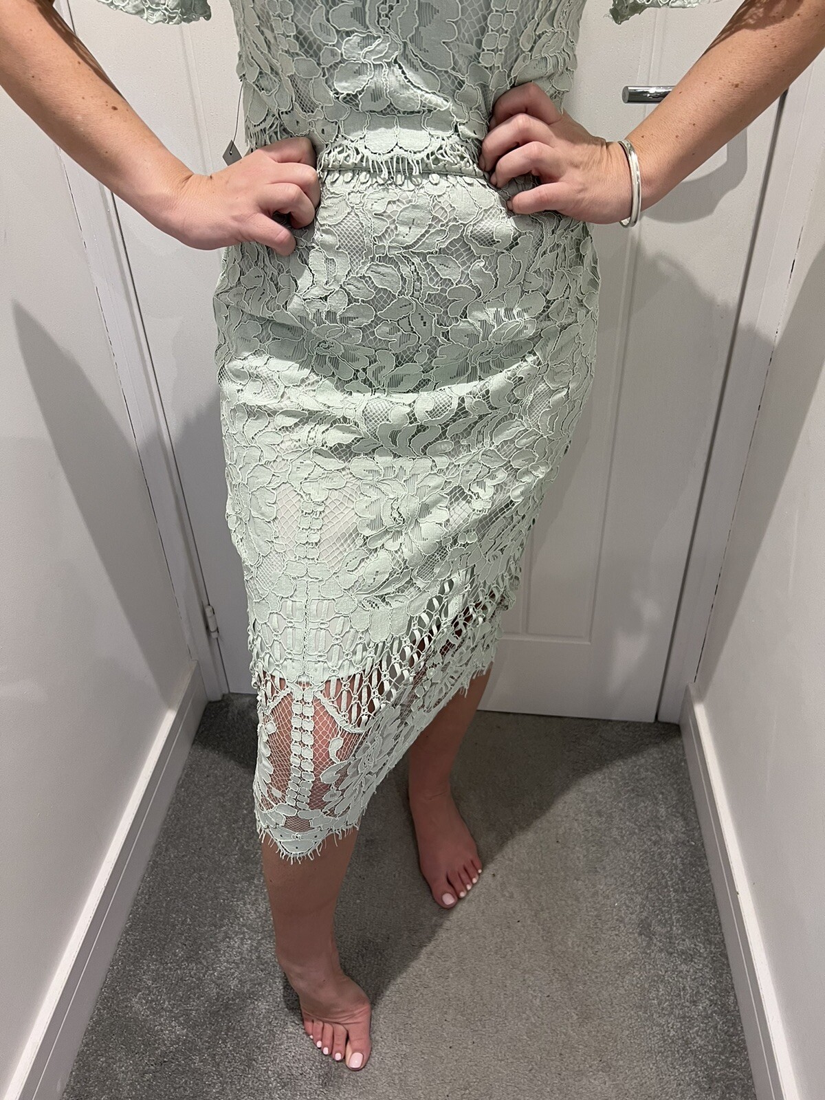 LIPSY SIZE 14 VIP PREMIUM MINT LACE EMBROIDERED BODYCON DRESS NEW WITH