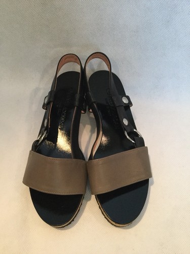 NWOB CHARLES JOURDAN 2 TONED LEATHER SLINGBACK CORK HEELED SANDAL-BLACK/TAN-6 B - Picture 2 of 4