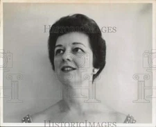 1966 Press Photo Singer Janice Harsanyi - tub34454