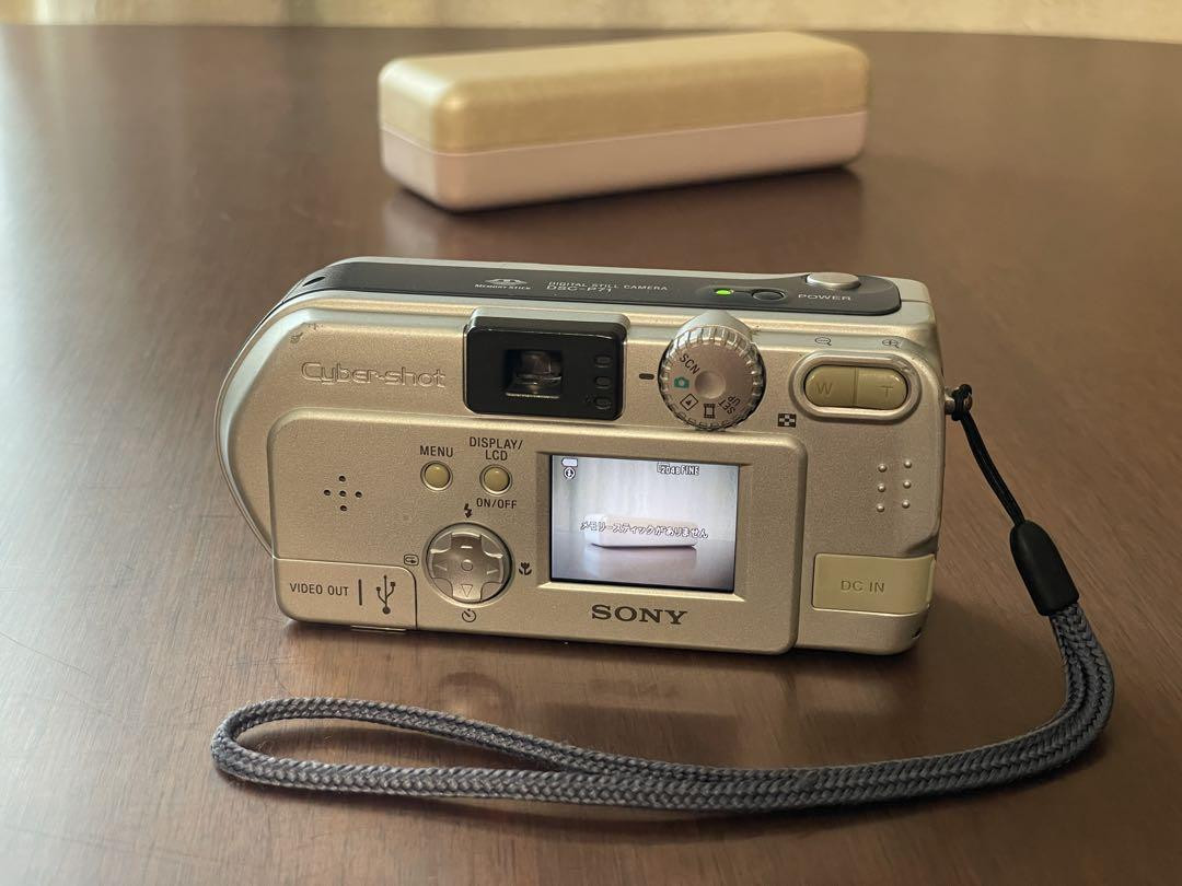 美品動作品 コンデジ 平成レトロ Y2K SONY Cyber−Shot P71