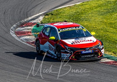 BTCC #19 Max Buxton Toyota Corolla GR Sport Brands Fließheck April 2026 A3 Print