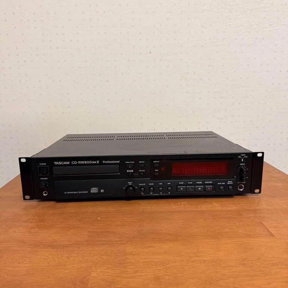 Tascam CD-RW900MKII Professional CD Recorder / Player Fully Working Free Ship - Image 2 of 4