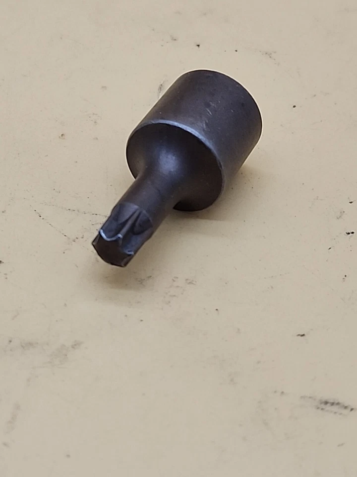 Lisle 26630 T-45 Torx Bit Socket - Image 4 of 4