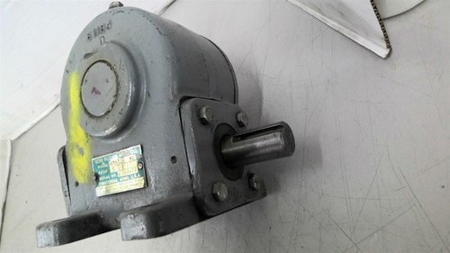 Von Ruden 4810 5:1 Ratio Left Angle Gear Reducer - Picture 5 of 10