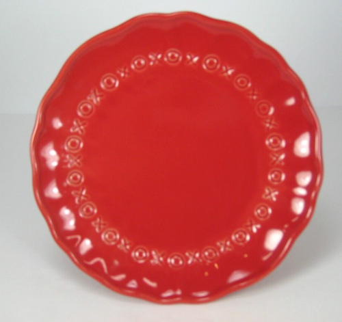 Pottery Barn Red XOXO Cupcake Stand Pedestal Embossed Valentine EUC - Picture 3 of 15