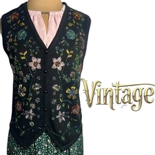 Vintage 90’s cottagecore sweater with multicolor beaded floral embellishments