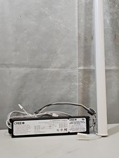 Cree Led Ur2-48-45l-35k-s-fd Light Driver And 4ft Light Bar Cree Led Ur2-48-45l-35k-s-fd Light Driver And 4ft Light Bar
