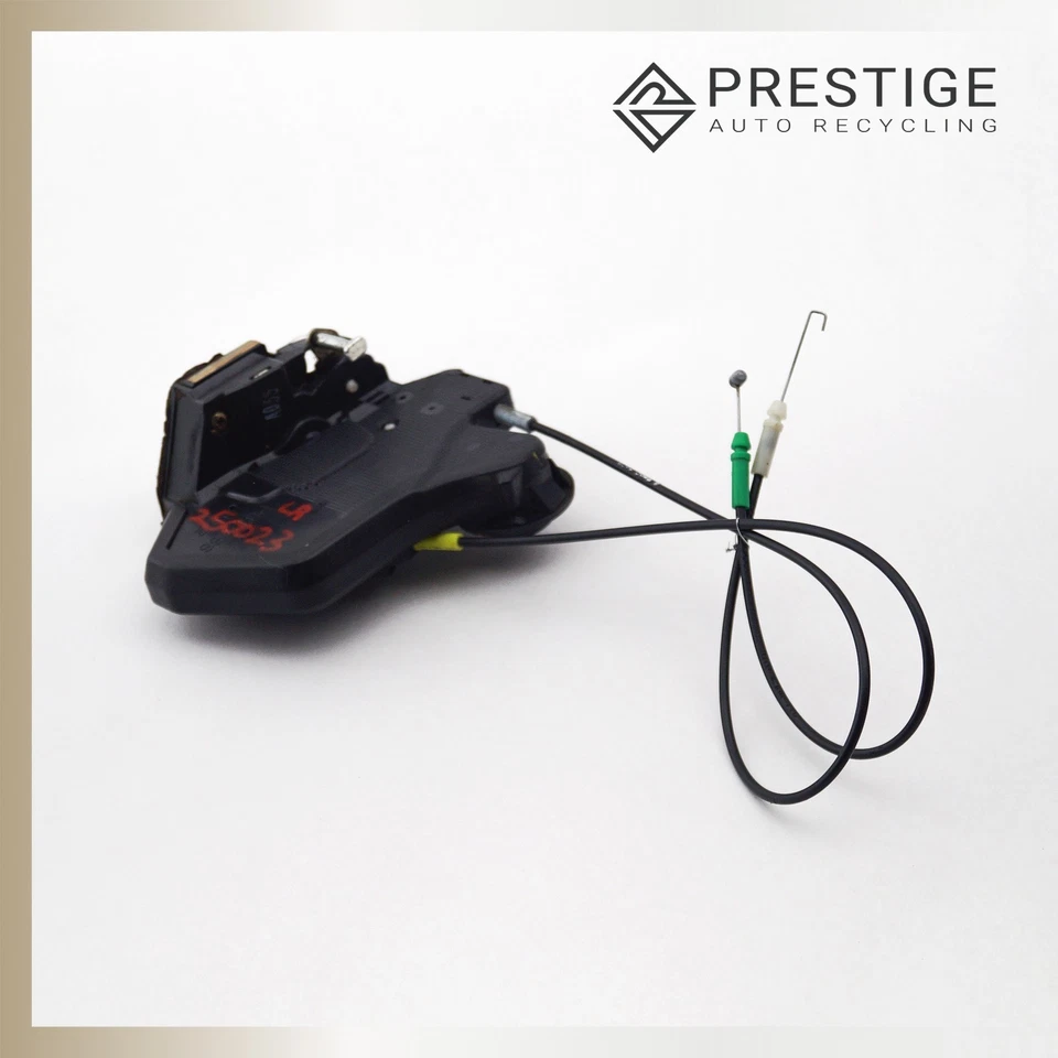 Actuador de cierre de puerta trasero izquierdo Toyota Matrix 2003-2008 69340-01051 OEM Foto 3 de 4