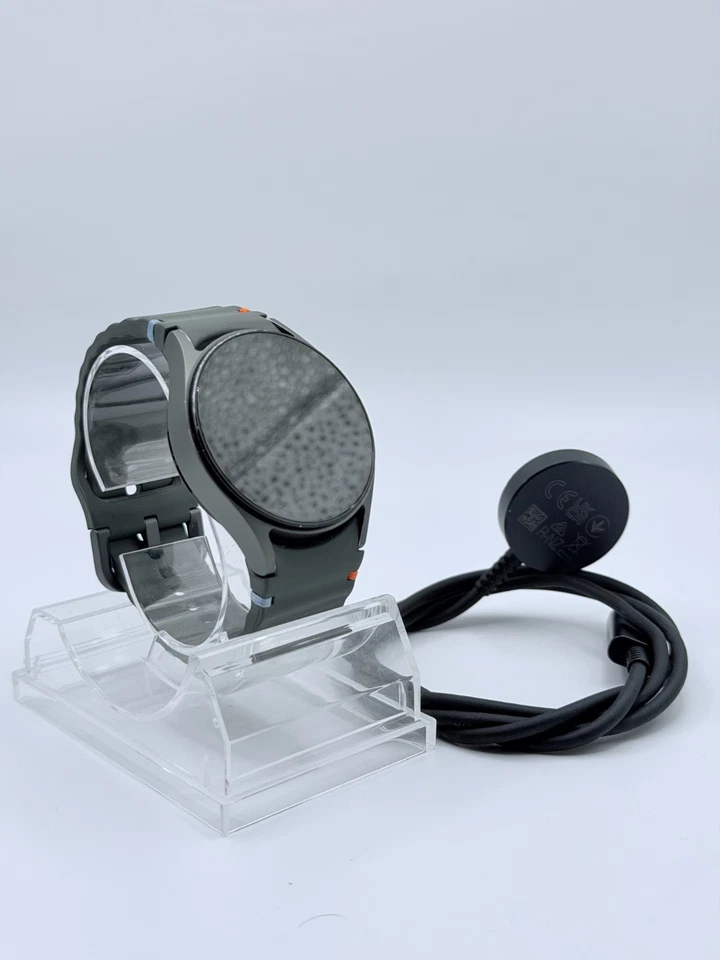 Samsung Galaxy Watch 7, photo 1 of 5