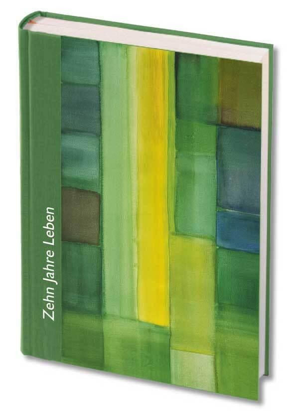 Zehn Jahre Leben - grün: Das Tag-für-Tag-Buch mit Kalenderseiten für jeden Tag (WegBegleiter) - Bild 3