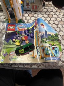 LEGO DC Superhero Girls 41232 Super Hero High School, Incomplete With Box