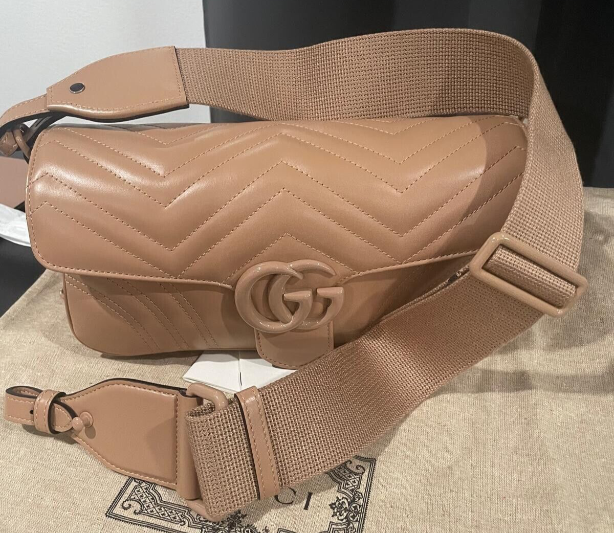 h*a様 Gucci GGパターン ボディバッグ GUCCI GGパターン ボディバッグ 【公式通販】