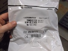 NEW IN PKG ALLEN BRADLEY 42EF-E1EDZB-F5 SER A PHOTOELECTRIC SENSOR (BIN185)
