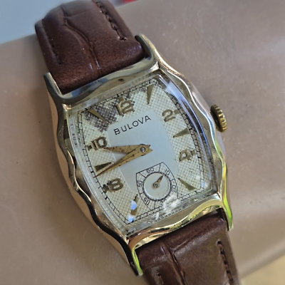 Vintage BULOVA men's manual wind watch Cal.11AC 17Jewels 10K GF