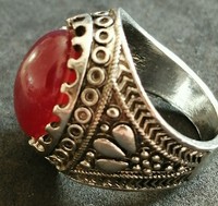 BEAUTIFUL POST MEDIEVAL VINTAGE SILVERED SEAL RING WITH STONE INSERT