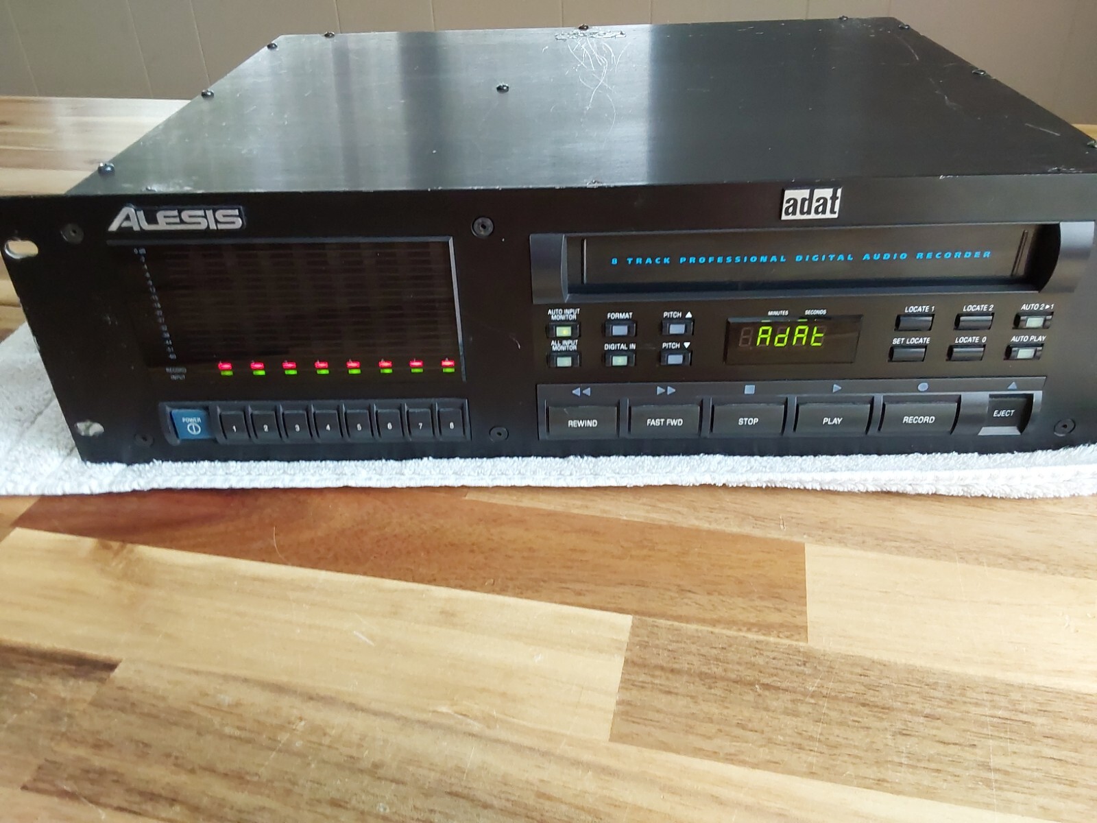 Alesis ADAT XT 8 Track Digital Audio Recorder eBay